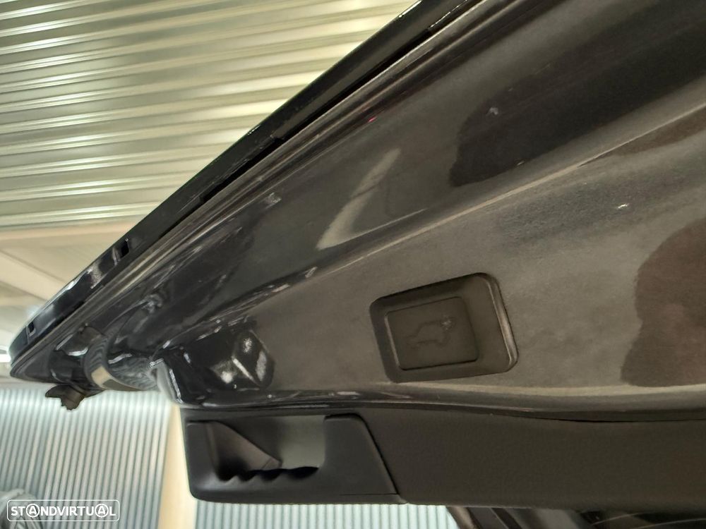 Toyota RAV4 2.5 HDF Square Collection - 36