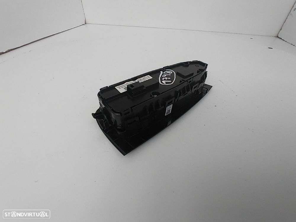 Botão / Botões / Comutador Vidro Esq Mercedes-Benz C-Class (W205) - 3