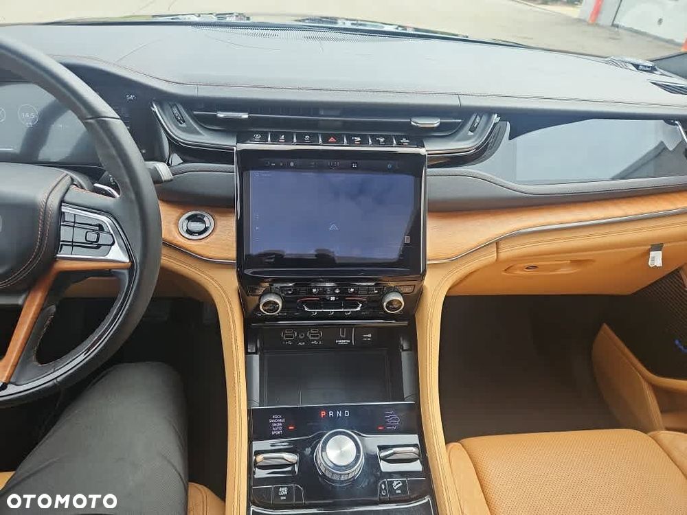 Jeep Grand Cherokee 3.6 V6 Summit - 19