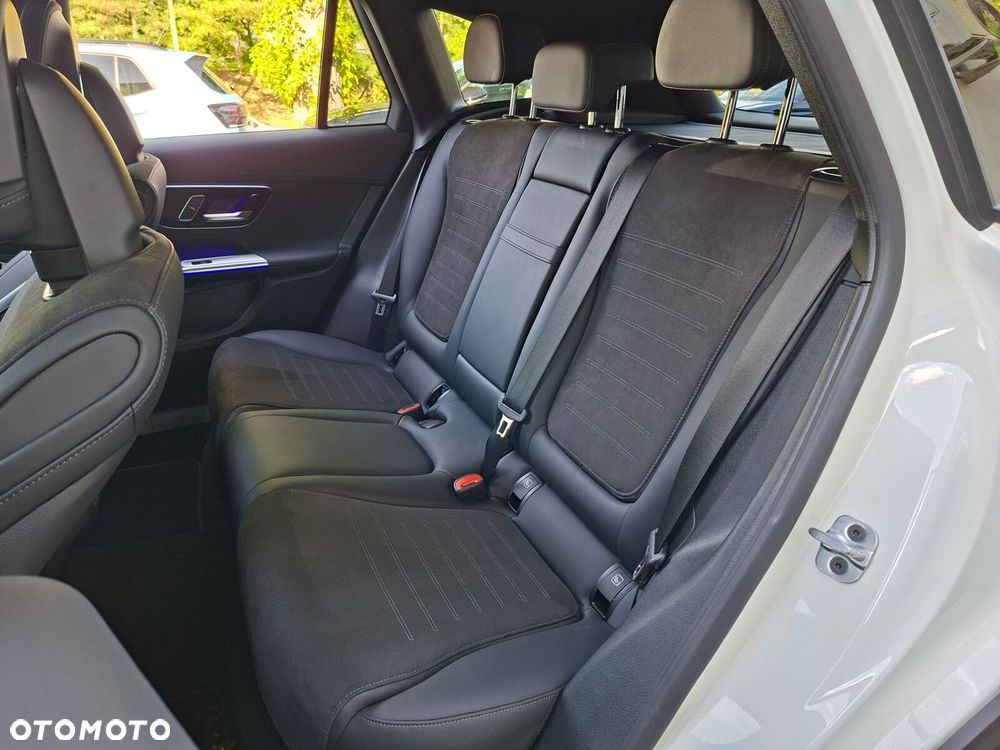 Mercedes-Benz GLC 220 d mHEV 4-Matic AMG Line - 14