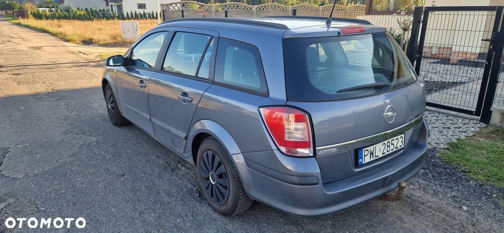 Opel Astra - 4