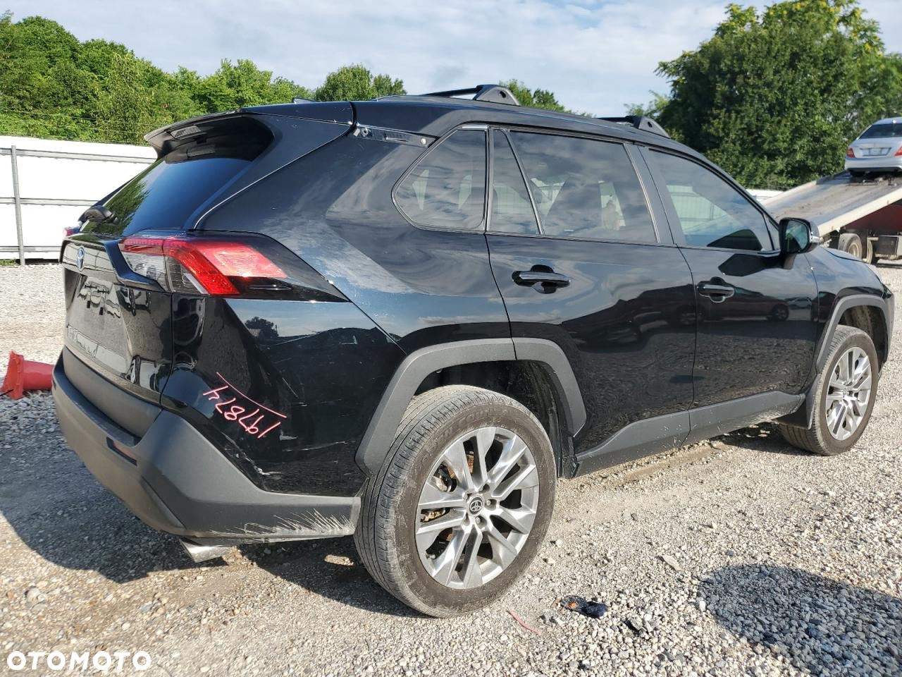 Toyota RAV4 - 4