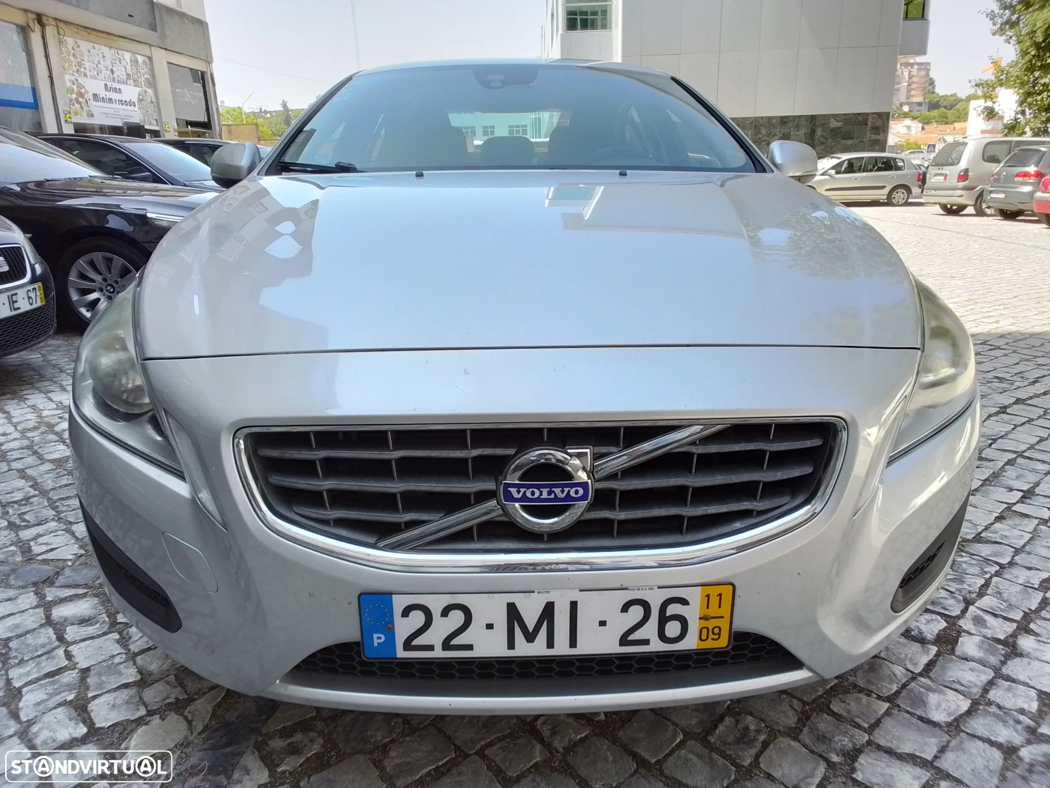Volvo S60 2.0 D3 Momentum Start/Stop - 5