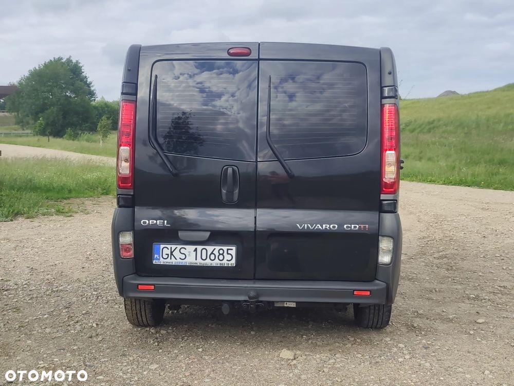 Opel Vivaro - 11