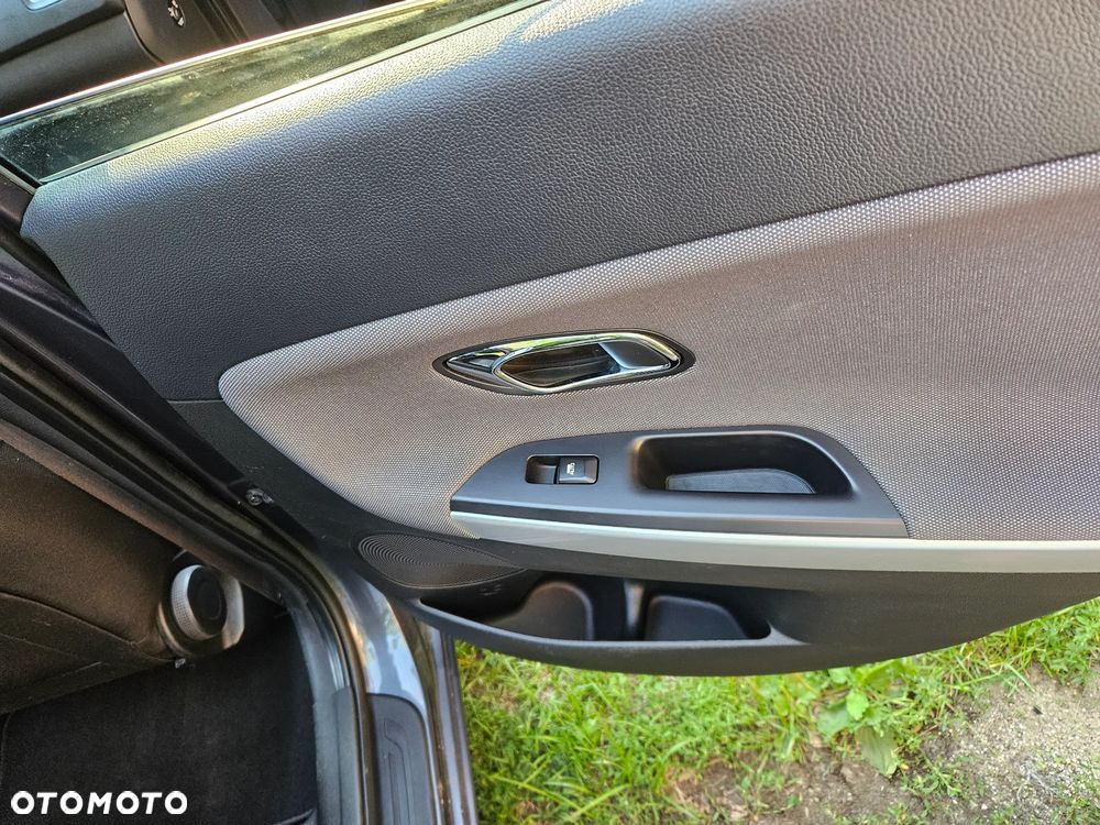 Kia Ceed 1.4 L - 24