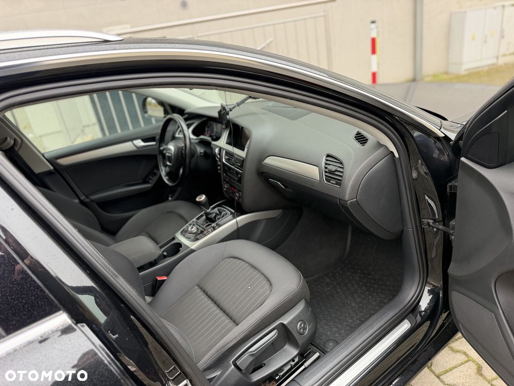 Audi A4 Avant - 6