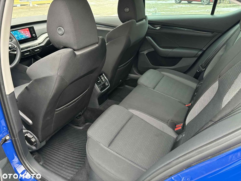 Skoda Octavia 2.0 TDI Ambition DSG - 12