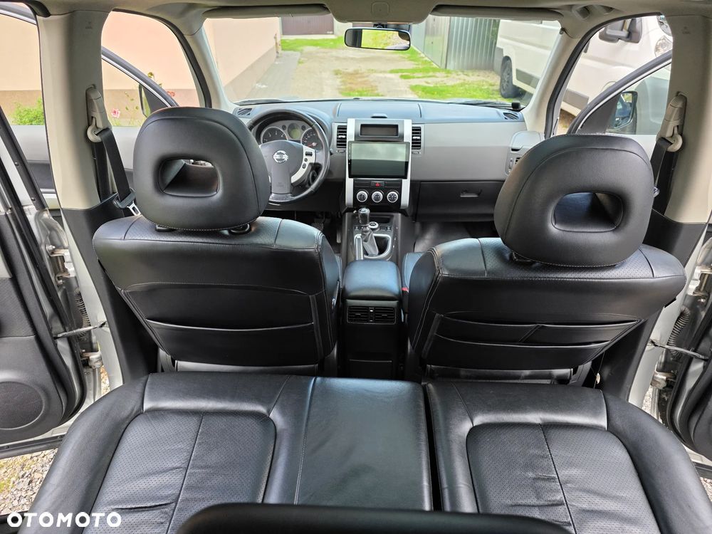 Nissan X-Trail 2.0 dCi LE - 12