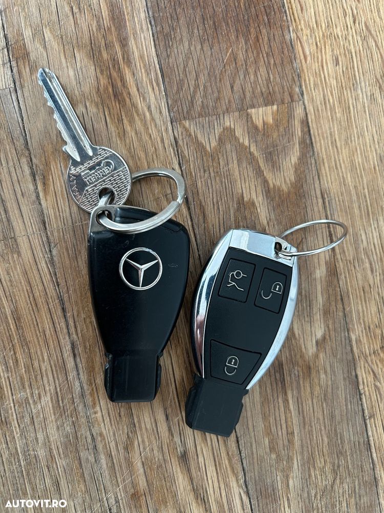 Mercedes-Benz A 180 - 11