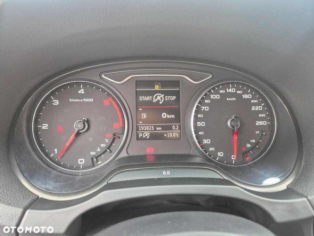 Audi A3 Sportback 2.0 TDI S tronic S line Sportpaket - 22