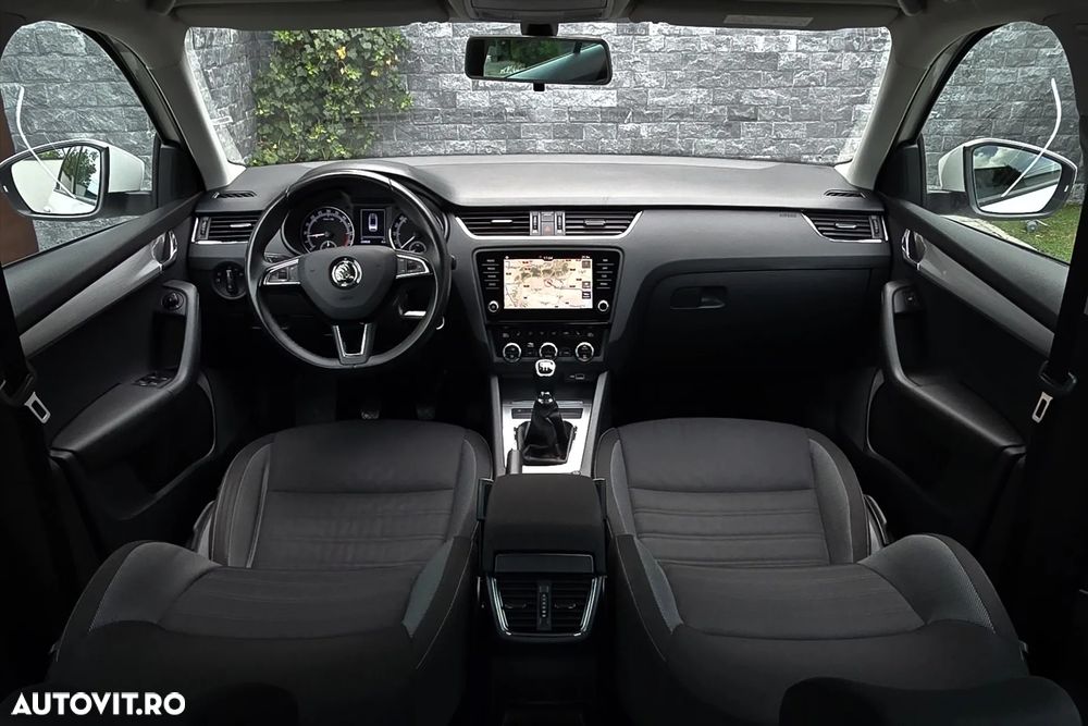 Skoda Octavia - 6