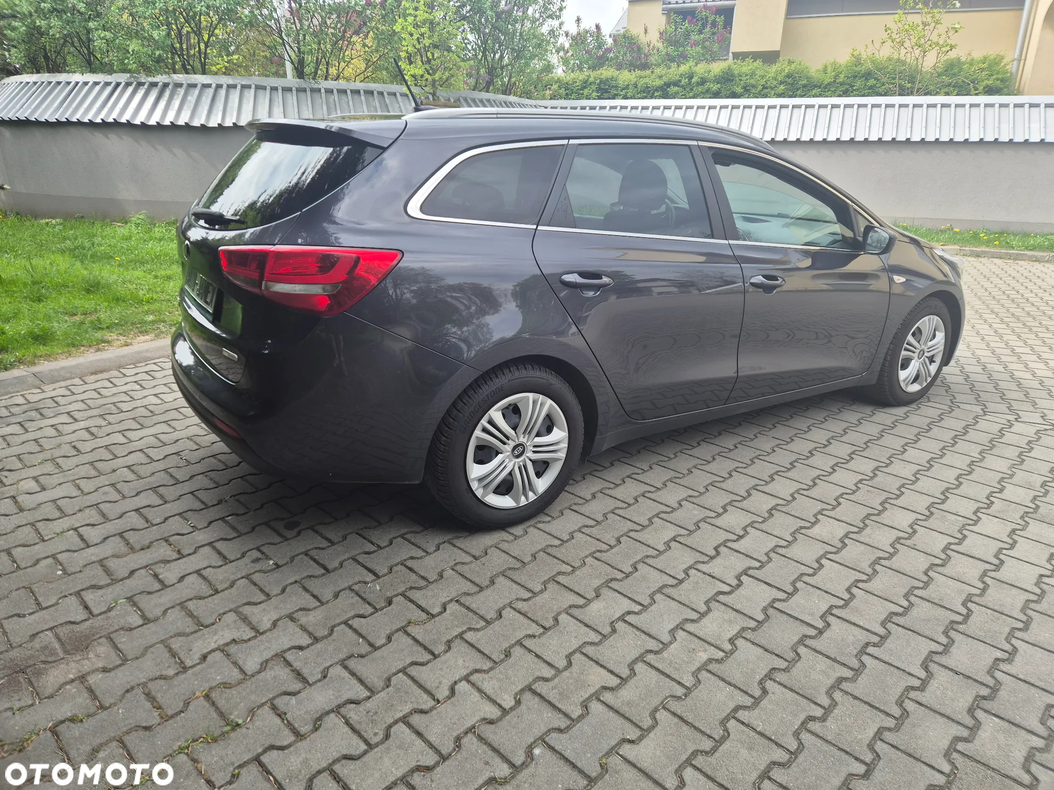 Kia Ceed 1.6 GDI ISG Dream-Team Edition - 6