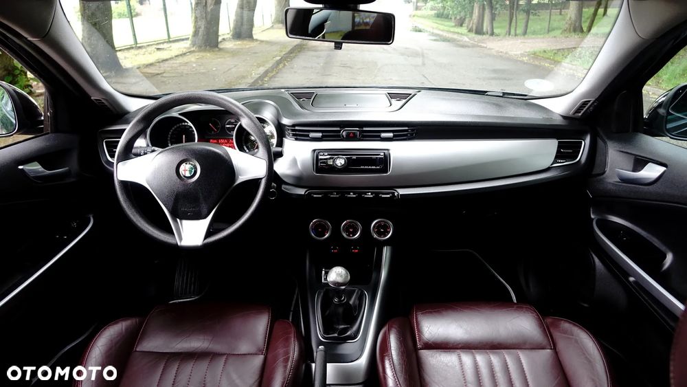 Alfa Romeo Giulietta 1.4 TB 16V - 11