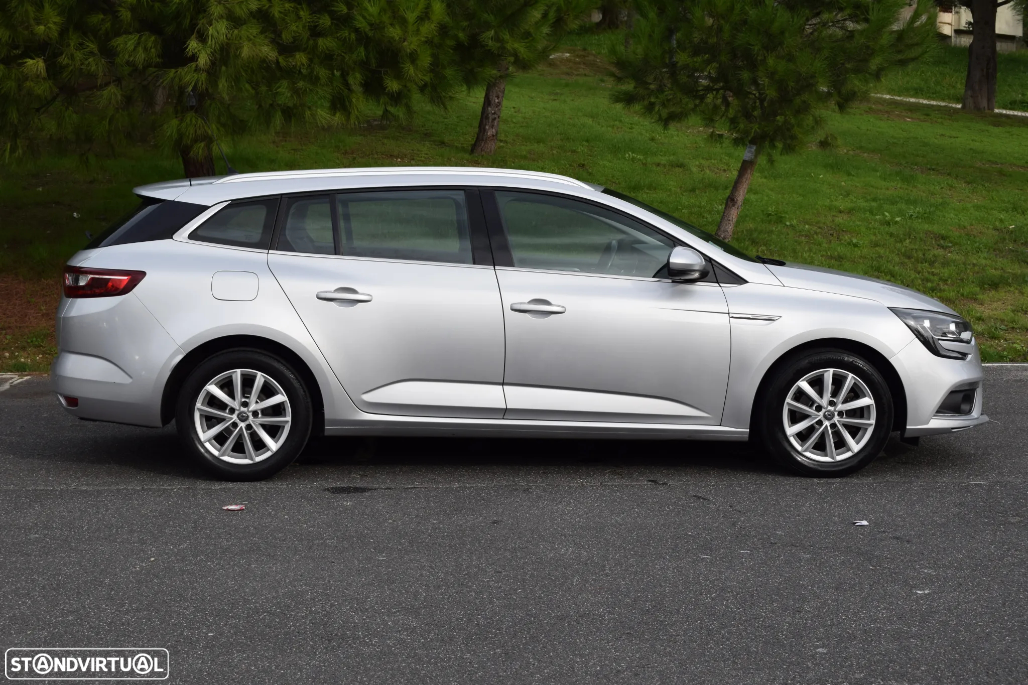 Renault Mégane Sport Tourer 1.5 dCi Intens - 14