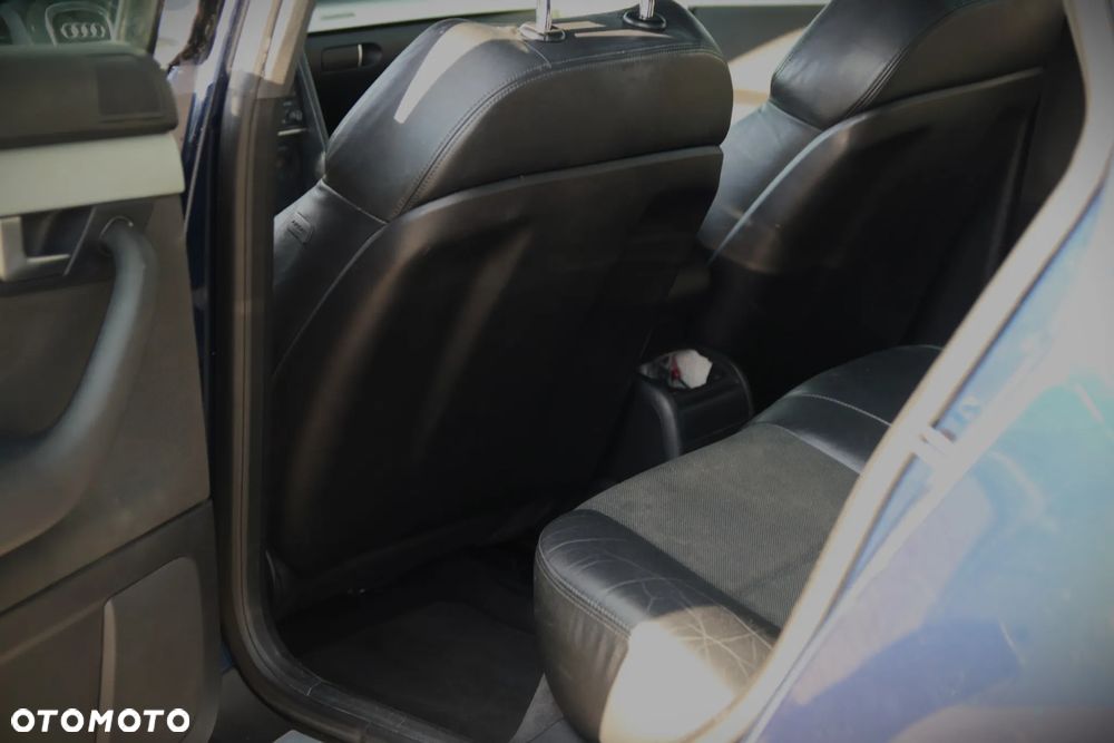 Audi A4 Avant - 13