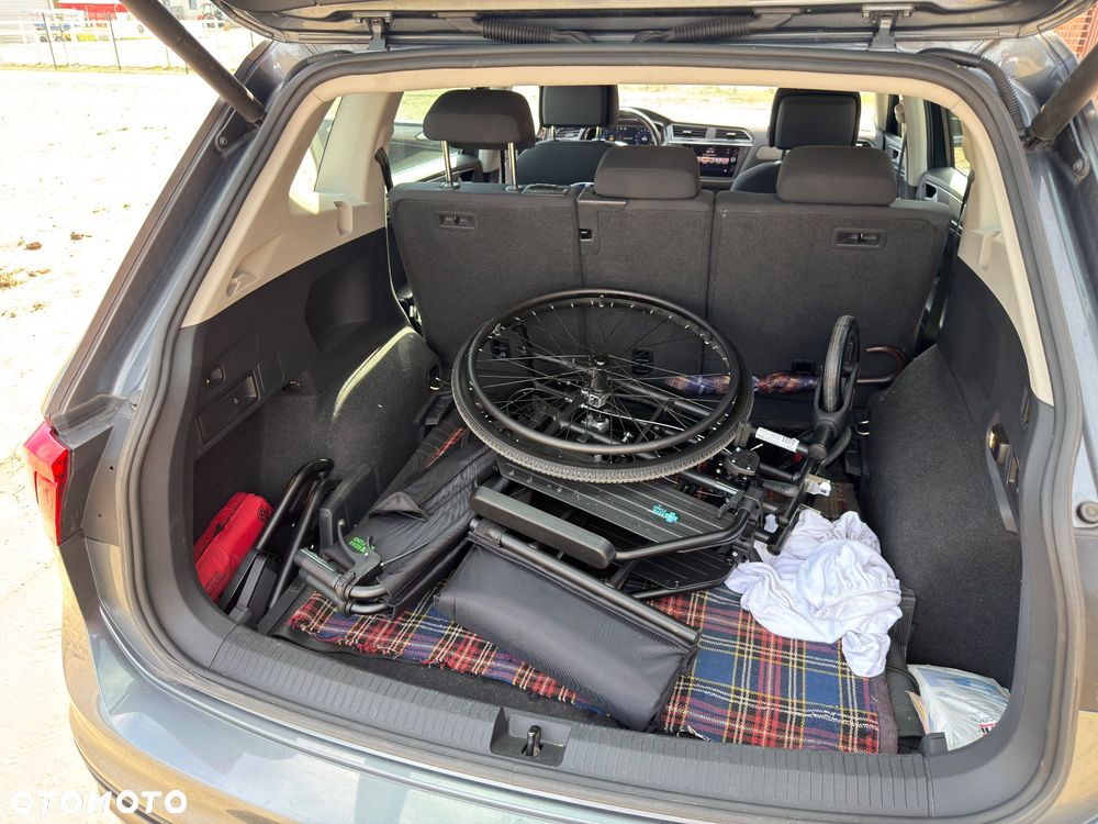 Volkswagen Tiguan Allspace 2.0 TDI SCR Comfortline DSG - 17