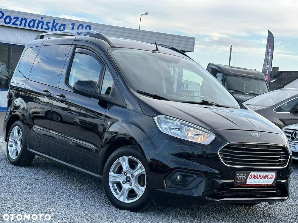 Ford Tourneo Courier - 4
