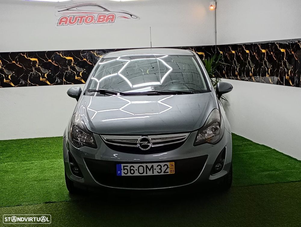Opel Corsa 1.2 Cosmo - 3
