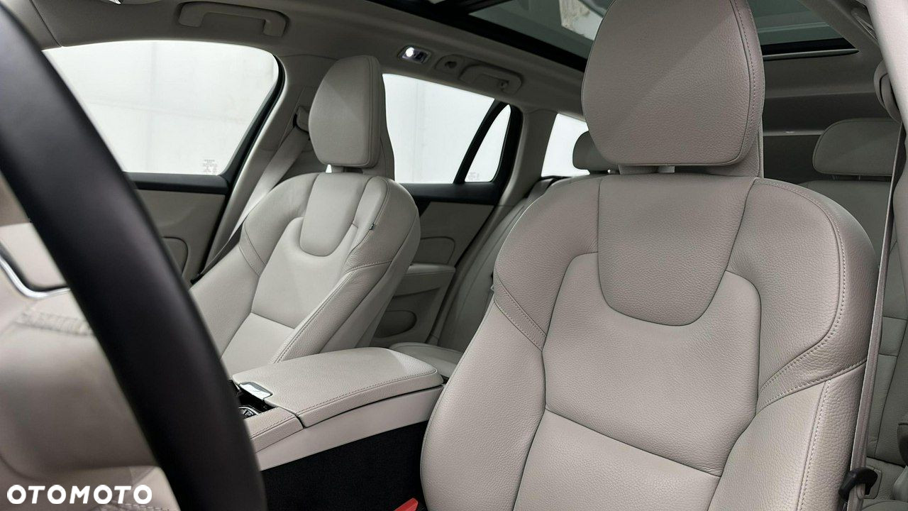 Volvo V60 - 11