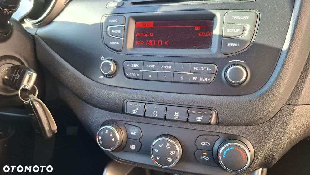 Kia Ceed - 5