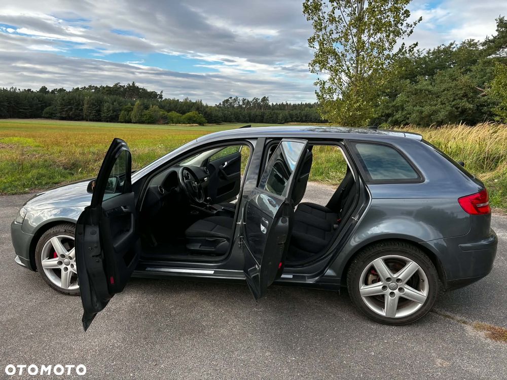 Audi A3 Sportback 2.0 TDI DPF Ambiente - 8