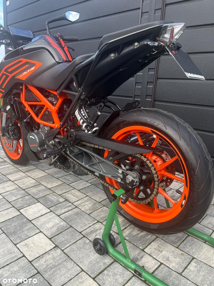KTM Duke 125 - 16