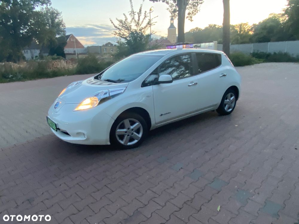 Nissan Leaf 30 kWh (mit Batterie) Acenta - 6