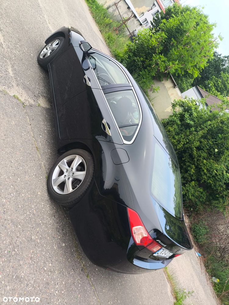 Honda Accord 2.0 Lifestyle - 11
