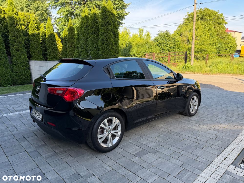 Alfa Romeo Giulietta - 8