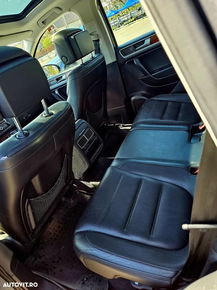 Volkswagen Touareg - 9