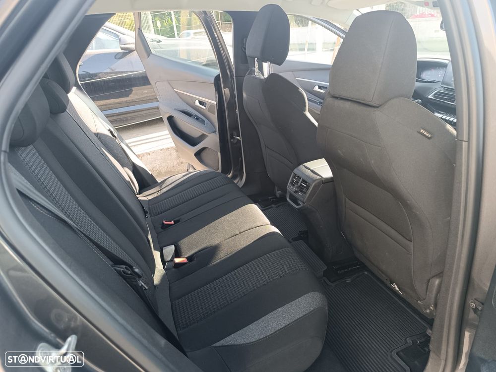 Peugeot 3008 1.5 BlueHDi Active Pack - 12