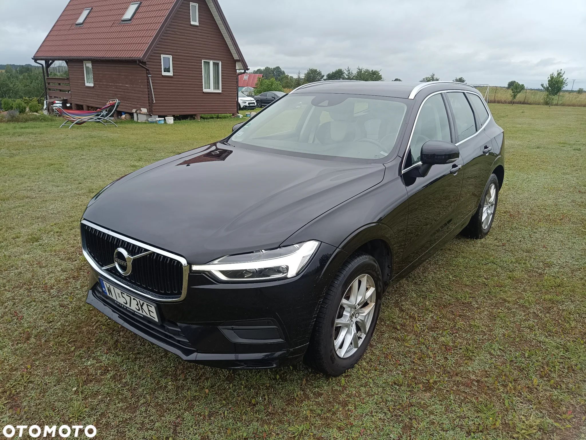 Volvo XC 60 D4 Momentum Pro - 1