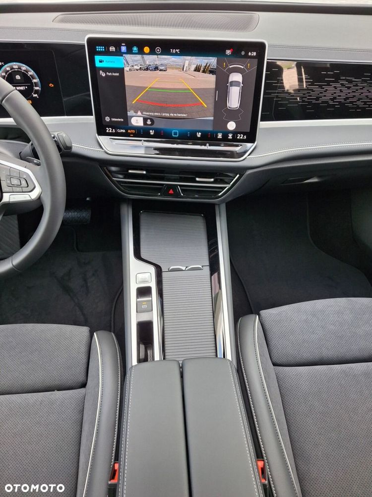 Volkswagen Passat Variant 1.5 TSI EVO Elegance DSG - 25