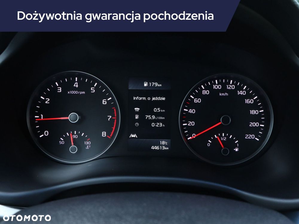 Kia Rio - 13
