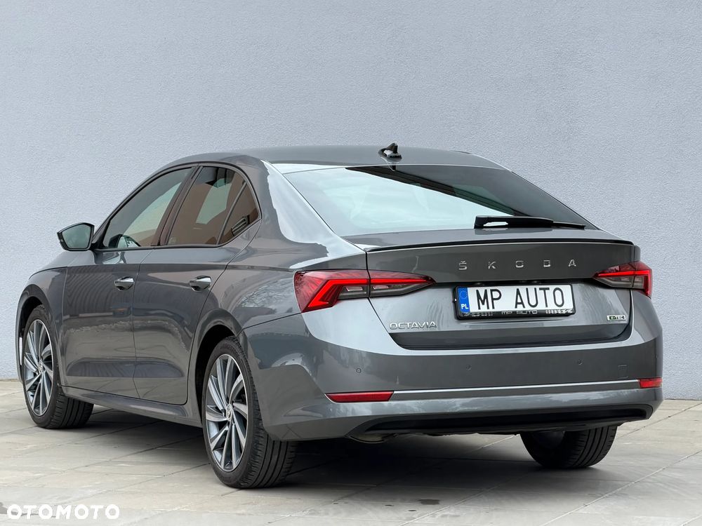 Skoda Octavia 1.5 TSI e-Tec Sportline DSG - 4