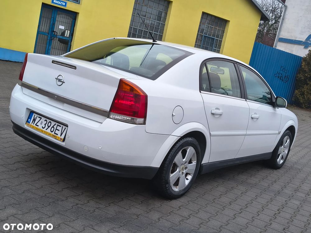 Opel Vectra 1.8 - 15