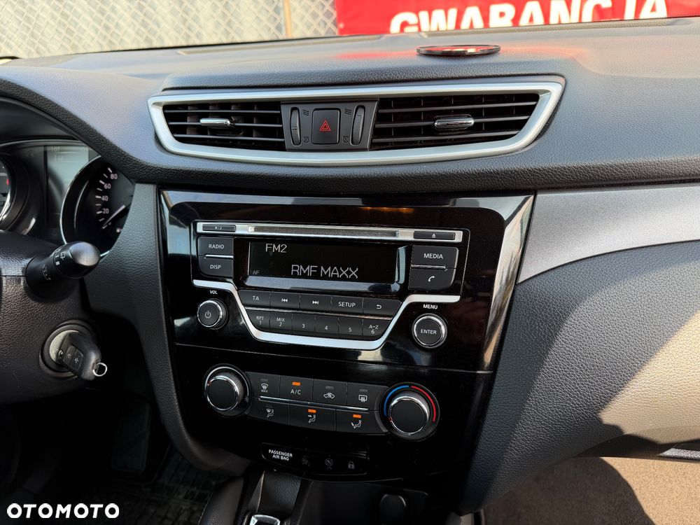 Nissan Qashqai 1.2 DIG-T 360 - 12