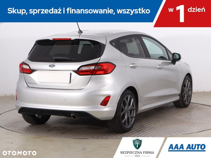 Ford Fiesta - 7