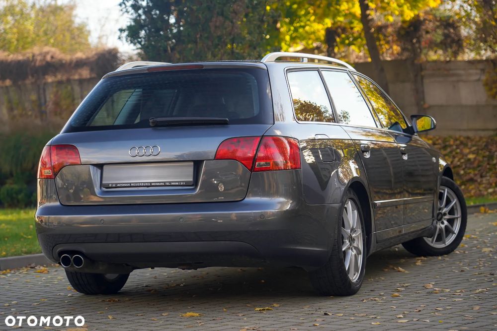 Audi A4 Avant 2.0 TDI DPF - 12