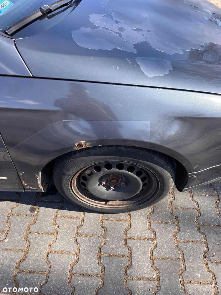 Volkswagen Passat 2.0 TDI DPF Comfortline - 6