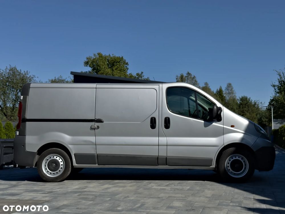 Opel Vivaro - 13