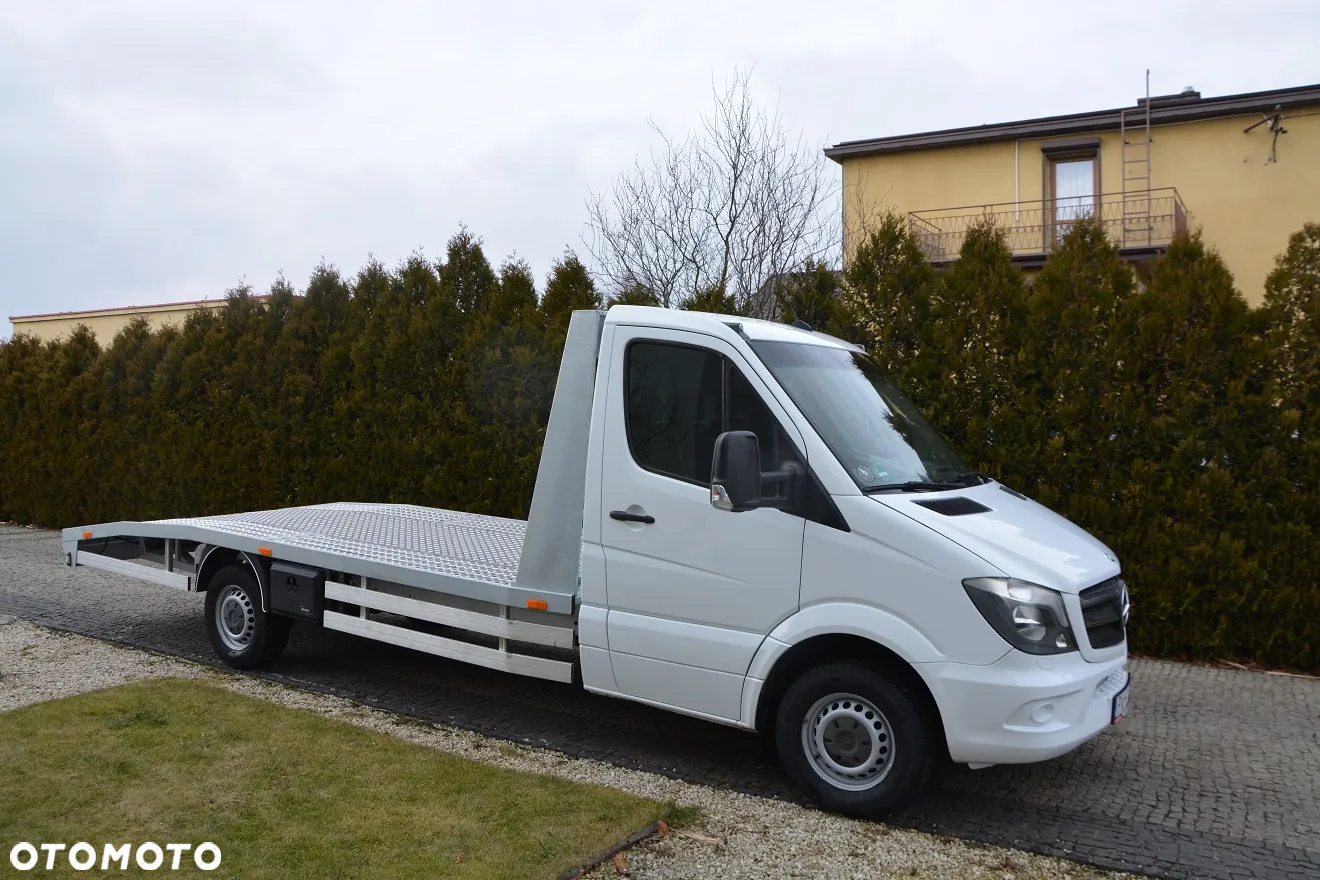 Mercedes-Benz Sprinter - 5