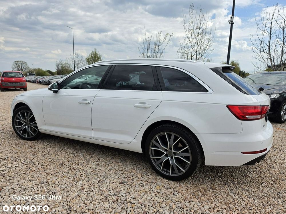 Audi A4 Avant - 10
