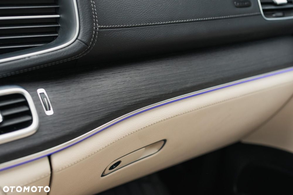 Mercedes-Benz GLE 400 d 4-Matic Premium Plus - 32