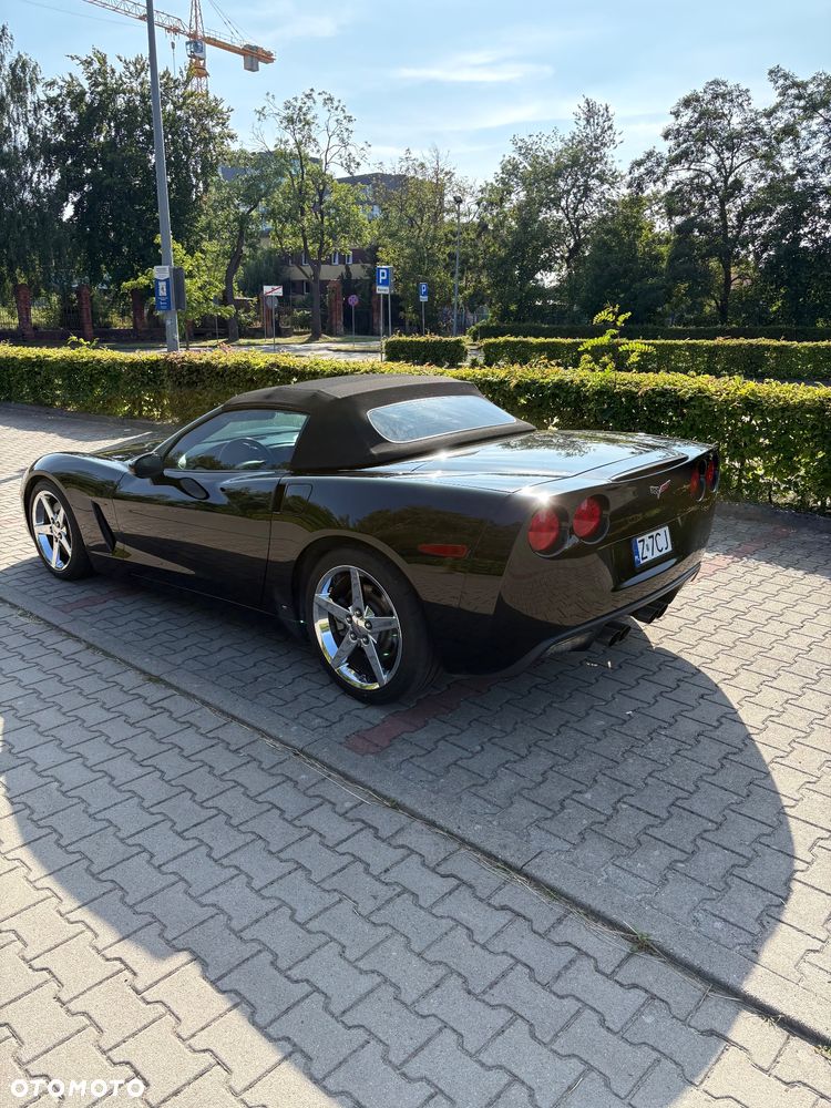 Chevrolet Corvette - 5