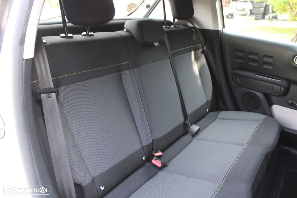 Citroën C3 1.2 PureTech Feel - 26