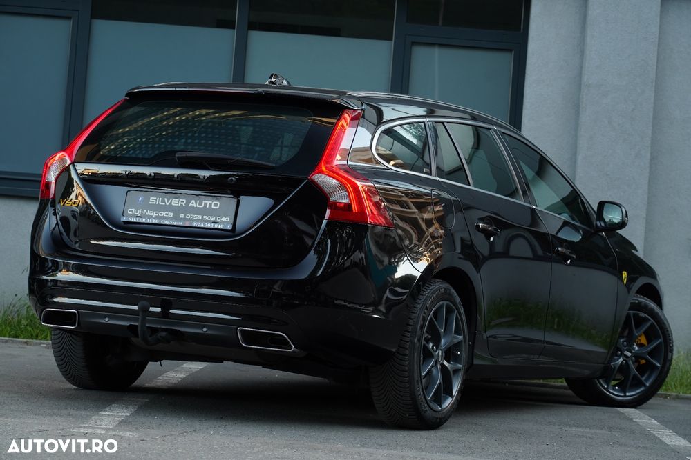 Volvo V60 D4 Geartronic Summum - 5