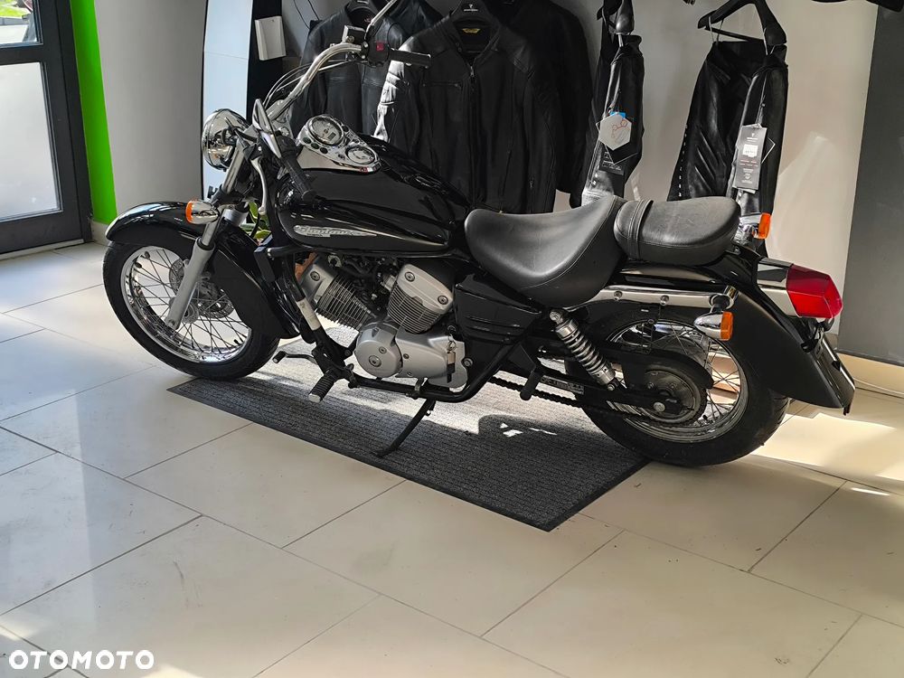 Honda Shadow - 14