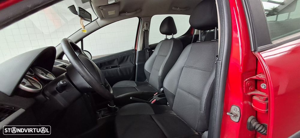 Peugeot 207 1.4 16V Active - 8