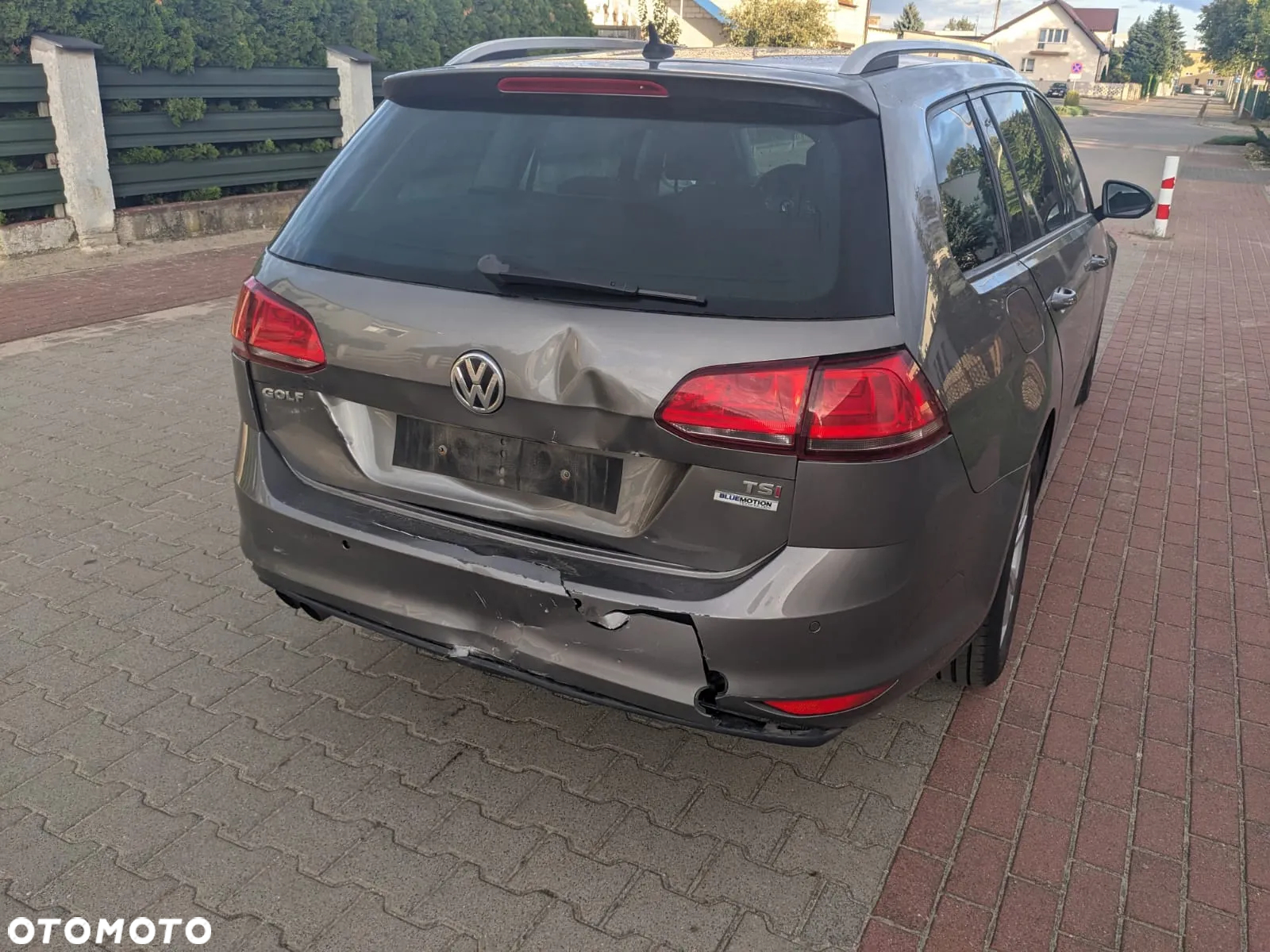 Volkswagen Golf VII 1.4 TSI BMT Comfortline Perfectline - 4